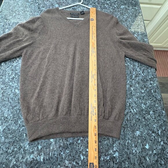 W.H. Belk 100% Cashmere V-Neck Sweater – Brown - Picture 6 of 7